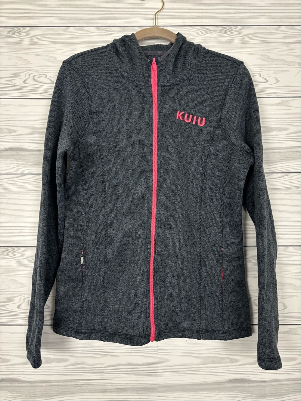 KUIU Base Camp Hooded sweater gray size large women’s hunting outdoor